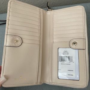Kate spade wristlet